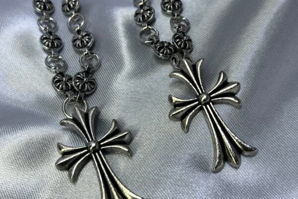chrome hearts rings