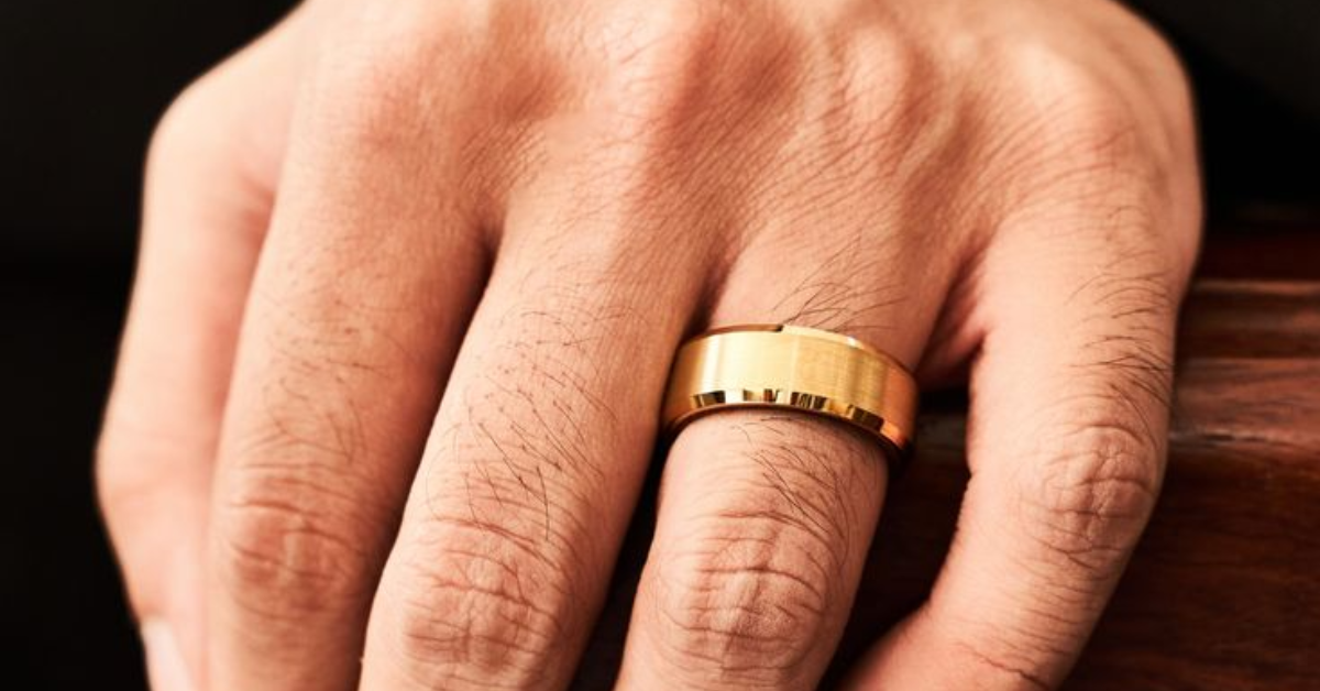 gold wedding bands