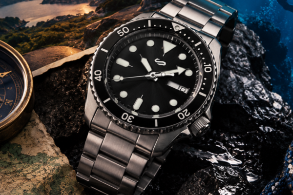 seiko 5 sports field