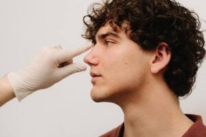 male dermatologist dubai