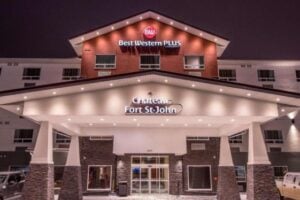 exterior commercial building lighting