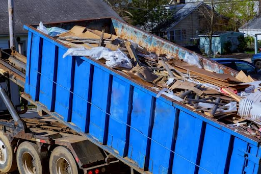 l junk removal in Ellenton, FL i